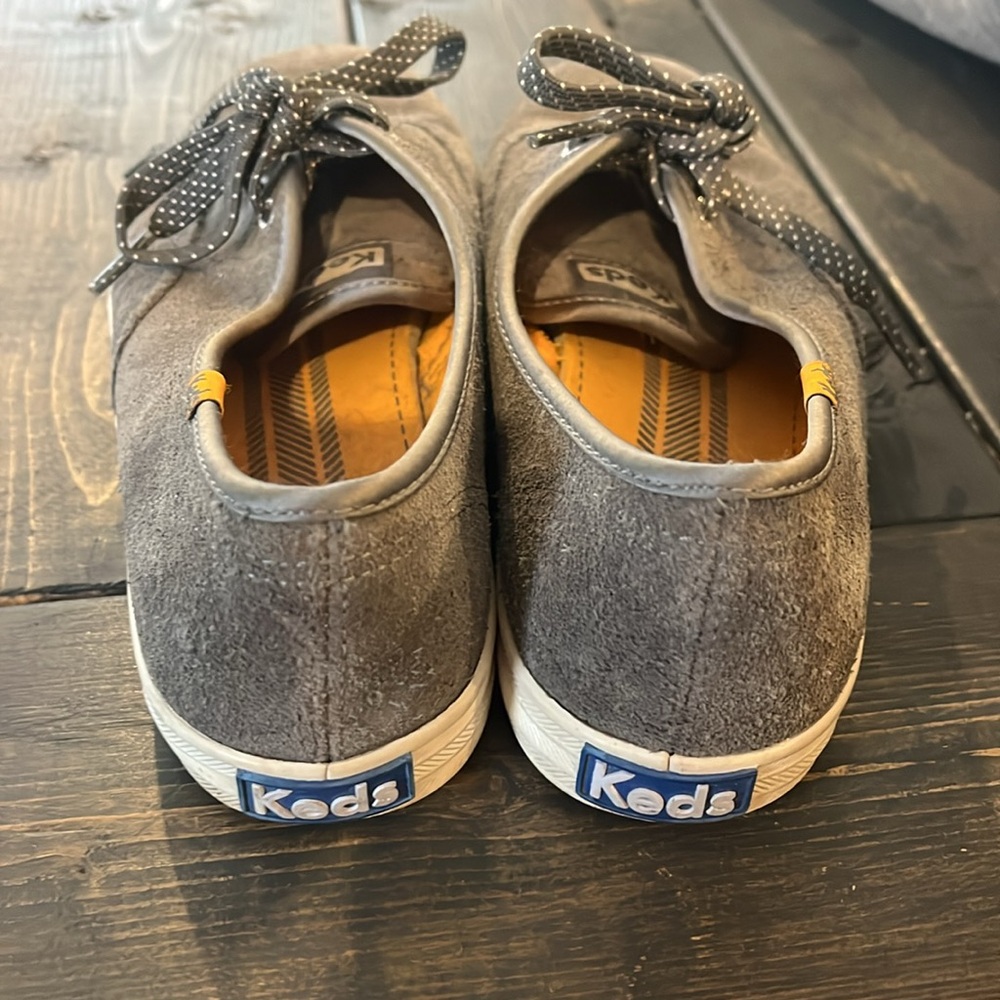 ✨4/$25 deal✨ Keds shoes - Picture 3 of 3